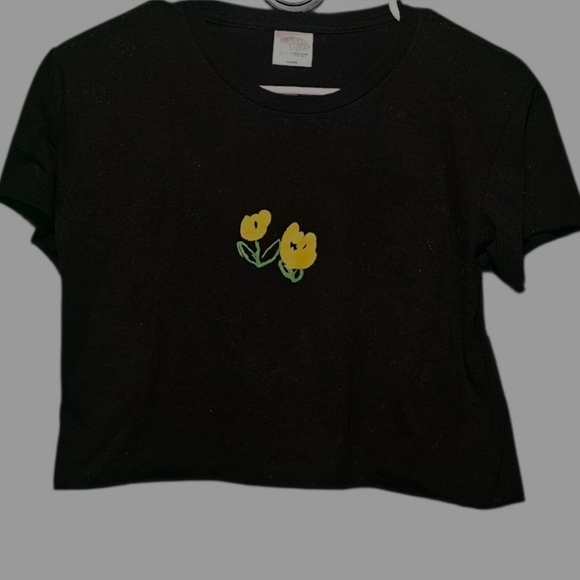 Petals And Peacocks Flower Power Crop Top EUC Medium 18 PTP - 16 Inches Length - Picture 2 of 7